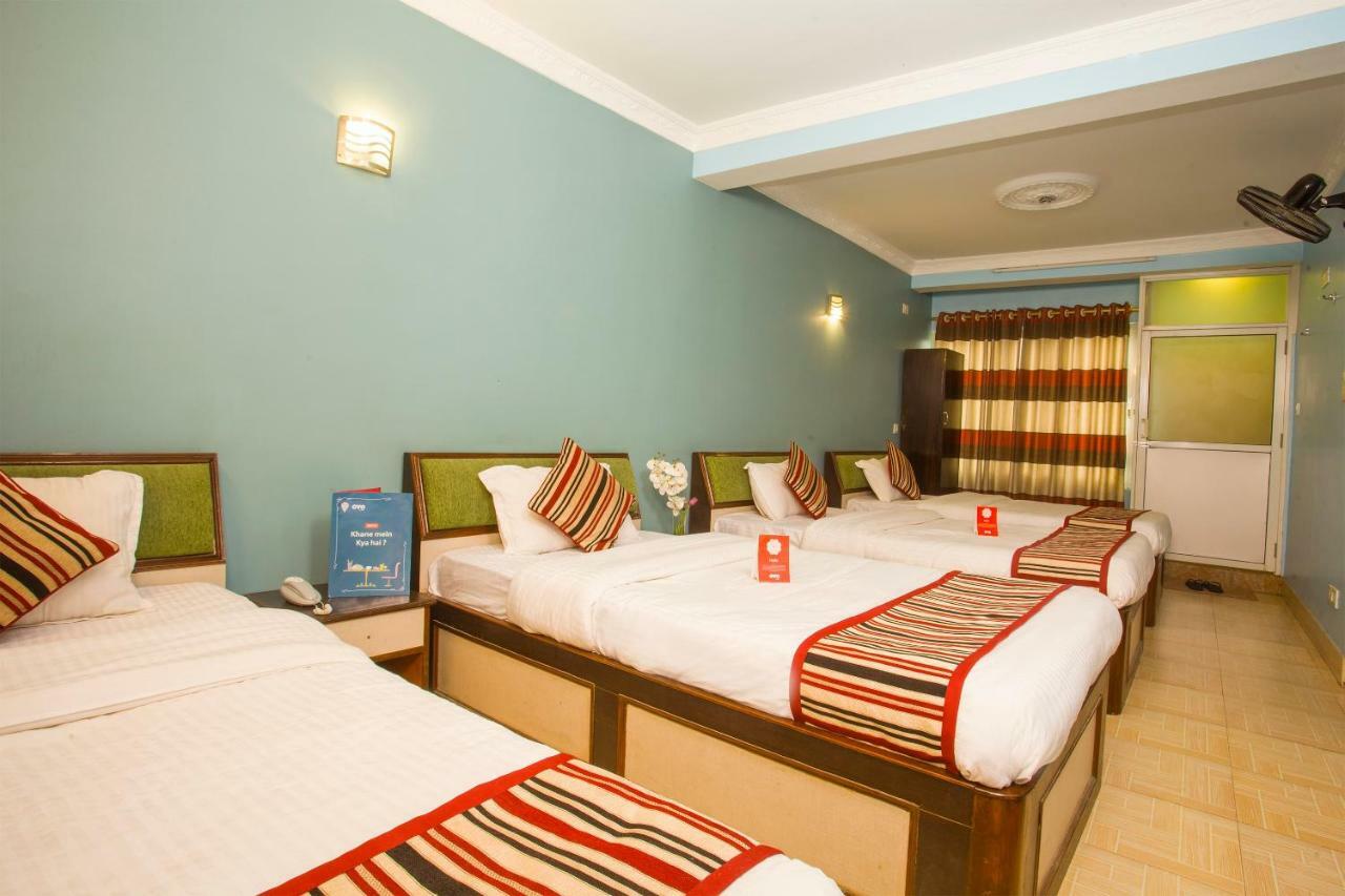 Oyo 145 Sirahali Khusbu Hotel &Lodge Катманду Екстериор снимка